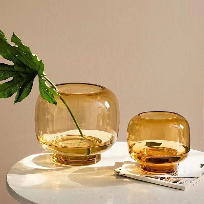 பெரிய தொப்பையுடன் கூடிய Instagram தகுதியான வட்டமான குவளை