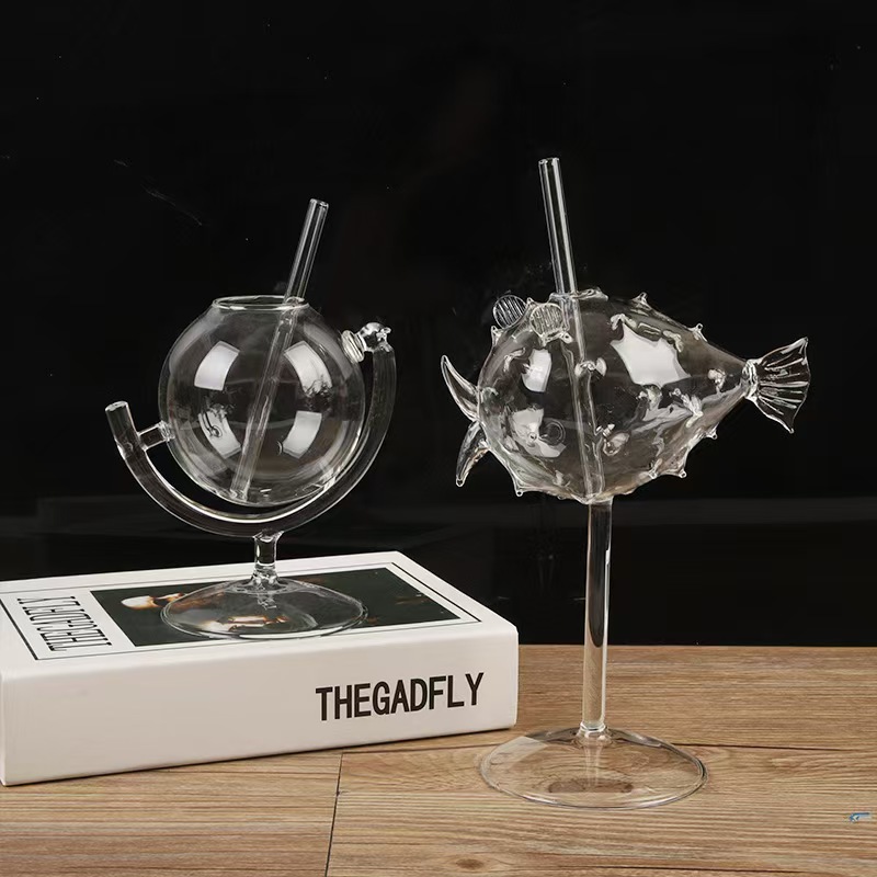 தனிப்பயனாக்கப்பட்ட இணைய பிரபலங்கள் குளோப் காக்டெய்ல் கண்ணாடி